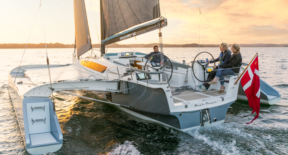 New 2025 Dragonfly 40 — 180 Marine